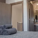 Townhouse Lotus - Modern 2-br Retreat Near The Peyia