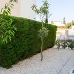 Townhouse Lotus - Modern 2-br Retreat Near The Holiday home