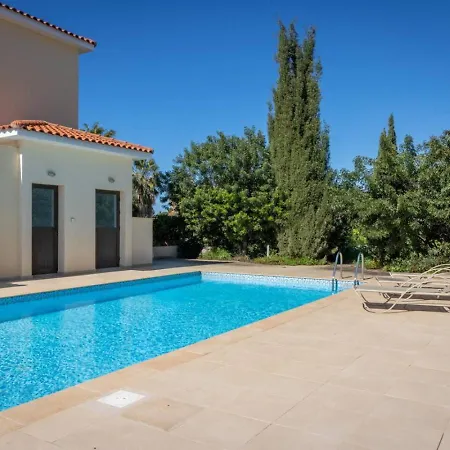 Дом отдыха Townhouse Lotus - Modern 2-br Retreat Near The *