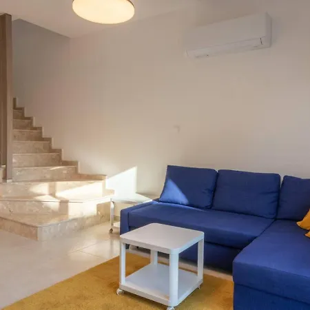 Townhouse Lotus Σπίτι διακοπών Πέγεια