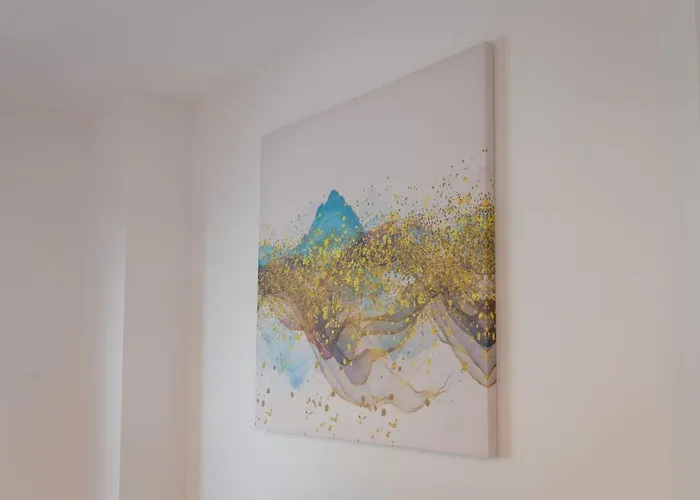 Prázdninový dům Townhouse Lotus - Modern 2-br Retreat Near The